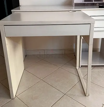 White minimalist study desk with single drawer - good condition