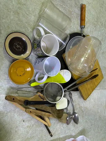 Assorted kitchen utensils, mugs and plates - mixed set