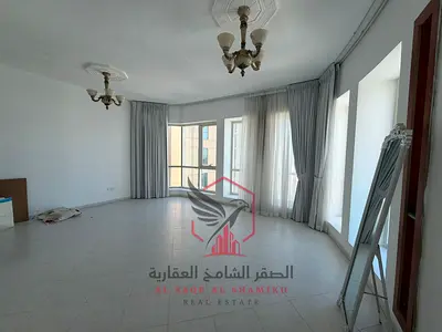 شقة مميزة بإطلالة بحرية بانورامية، بمساحات واسعة وتشطيب سوبر، في برج سكني نظيف ومخصص للعائلات.