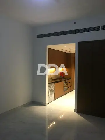 STUDIO LIVING | VACANT | READY TO MOVE