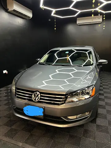 2015 Volkswagen PASSAT — фото 1