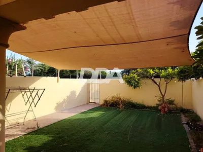 UPGRADED 2BR | PRIVATE GARDEN | PRIME LOCATION