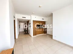 Golf &amp; Lake View | Spacious 1BR | Prime Location