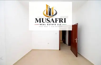 BRIGHT APARTMENT! FAMILY BUILDING! PRIME LOCATION!