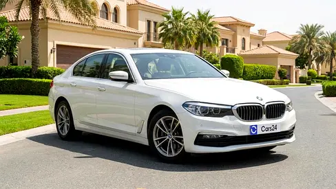 AED 1,093/month | 0 DP | Free 1 Year Warranty | Service History | 30 Day Return | BMW 520I 2020