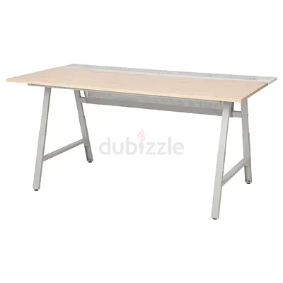 Modern Office Desk / Study Table – Light Oak & Metal Frame (Excellent Condition)