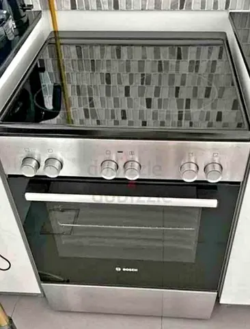 Free delivery Bosch Electric Cooker with Ceramic Hob 60 cm