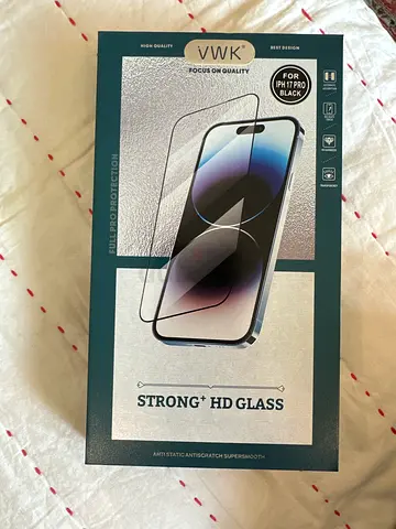 Tempered Glass Screen Protector for iPhone 17PRO (Full Coverage)