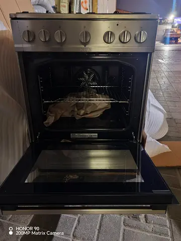 Gas stove