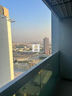 ONE BEDROOM APARTMENT FOR SALE IN Pearl tower cash 360k