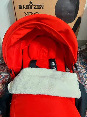 Yoyo bassinet/ newborn pack