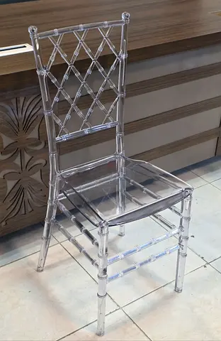 Clear Acrylic Chiavari-Style Dining Chair (Good Condition)