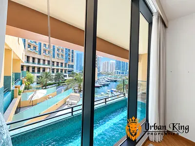 LUXURY 2BR VILLA | PRIVATE JACUZZI I STUNNING WATER VIEW I VIP BUILDING
