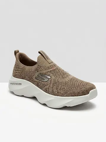 Branded new shose 1st copy or original all type of shose available quality or 1 pair all over uae