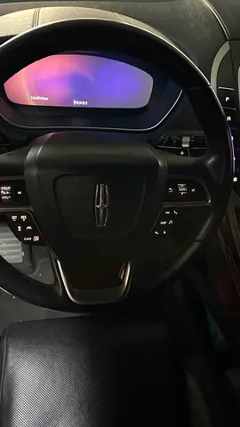 2019 Lincoln NAUTILUS photo 12