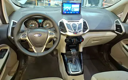 2015 FORD ECOSPORT 照片 9