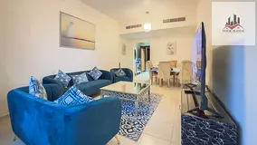 Sharjah, Al Khan, Al Shati Tower 1: Apartment featuring 3 bedrooms, a living room, a kitchen, 3 bath