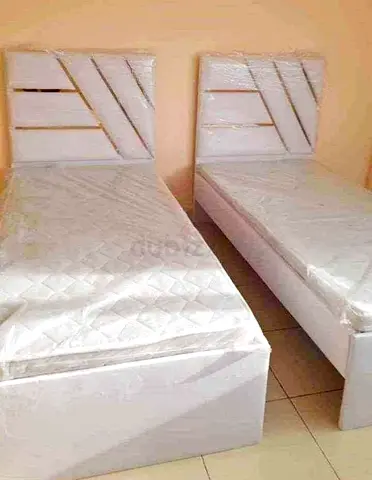 Brand New Single Bed Frame Luxury Design Size 90*190Cm