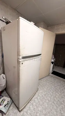 Refrigerator fridge