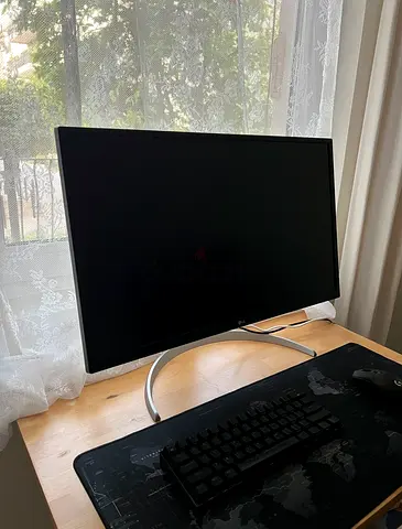 LG 4k IPS 27inch