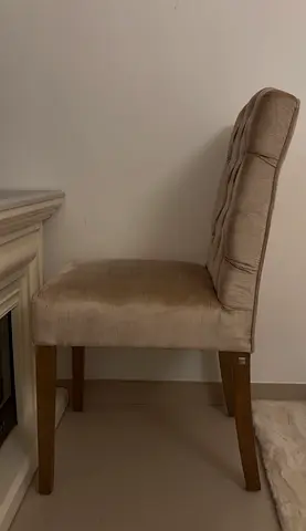 THE ONE CHAIR