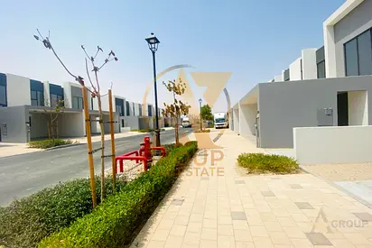Must See Vacant 4 bed Prime Location La Rosa 5