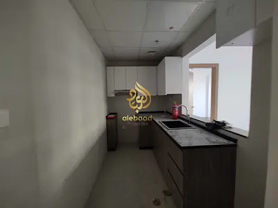 Specious Brand New 1BHK apartment with bolcony very prime location just in 62k in warsan 4
