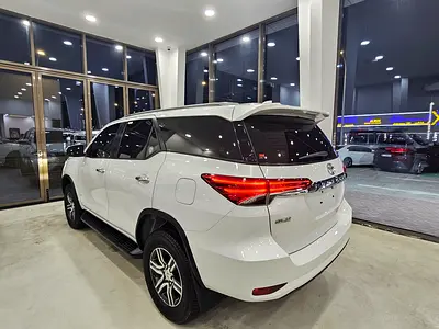 صورة 3 لـ 2023 Toyota FORTUNER