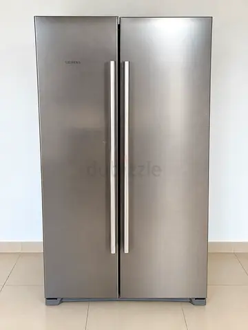 Siemens Stainless Side-by-Side Fridge - very good Condition