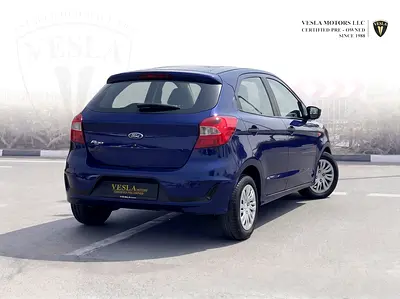 UNLIMITED MILEAGE WARRANTY / GCC SPECS + HATCHBACK + BLUETOOTH + USB + POWER LOCKS-3