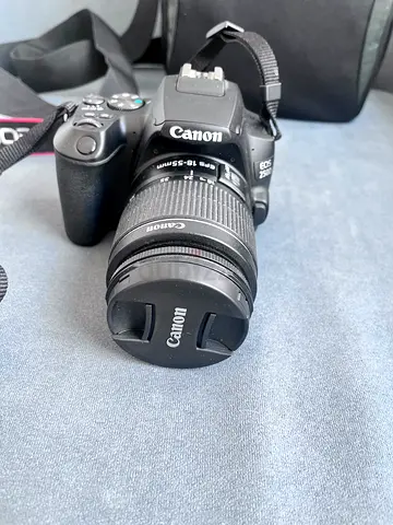 Canon EOS 250d DSLR with 18-55mm Lens - great Condition, Ready to Shoot