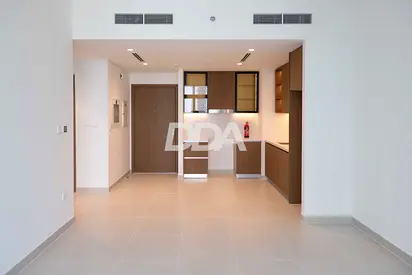 SPACIOUS 1BR | WATERFRONT VIEW | VACANT