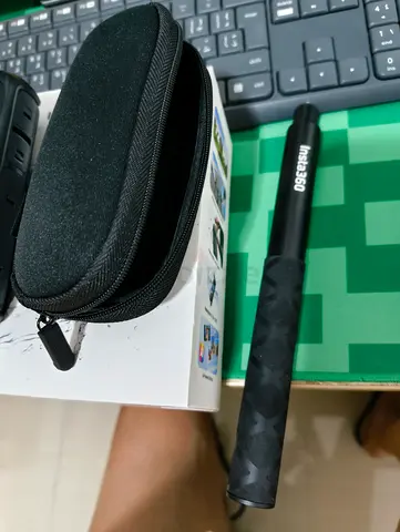 Insta360 Invisible Selfie Stick with Carry Case