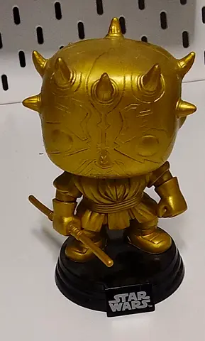 Funko Pop- Exclusive Golden Edition DARTH MAUL.STAR WARS