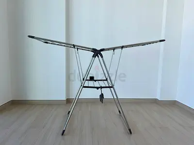 Clothes drying rack