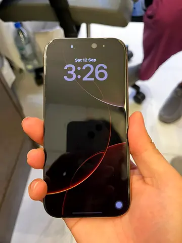 iPhone 16 Pro