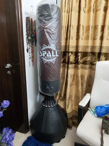 Standing punching bag (Spall) - Brand New condition
