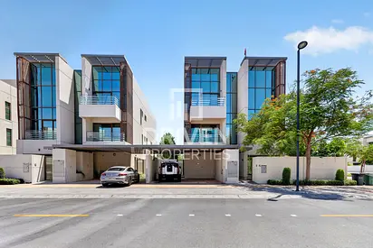 Prime Location | Corner Unit | Private Setting