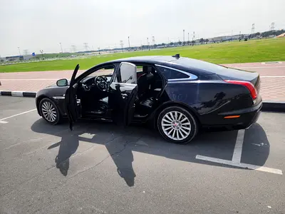 2014 Jaguar XJ — фото 8