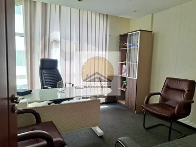 Luxurious office Fully fitted ,close to met@750sqft