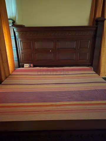 Classic Dark Wood Cot set
