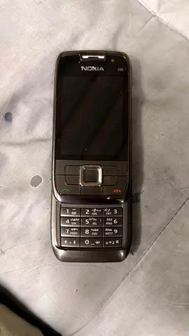 Nokia E66