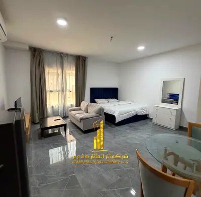 فرصة ذهبية أفخم استوديو مفروش بالكامل للإيجار الشهري في الراشدية 2 مع مطبخ منفصل شامل كافة الفواتير – عجمان ✨