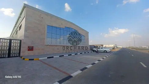 29000 sqft 10 labour rooms/ 18000 sqft / warehouse / 230 kw power