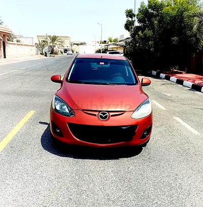 Mazda 2 model 2011 GCC Specs