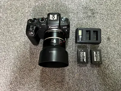 Canon Rp + 50 mm lens + adapter