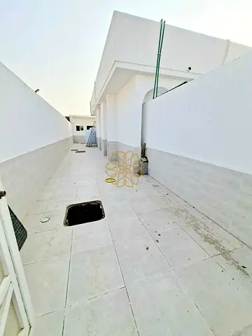 Brand New 4 Bhk villa jJust 65k New A/c inside & Ceilling fans ready to move