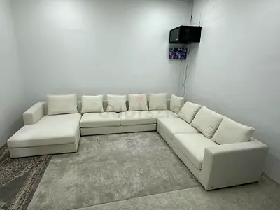 Excellent perfect condition the one brand Ushape sofa