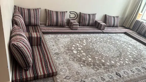 شقة فاخرة غرفتين وصالة للبيع في برج كونكر – عجمان