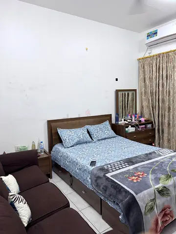 Furnished Room Available for Indian couple or single lady